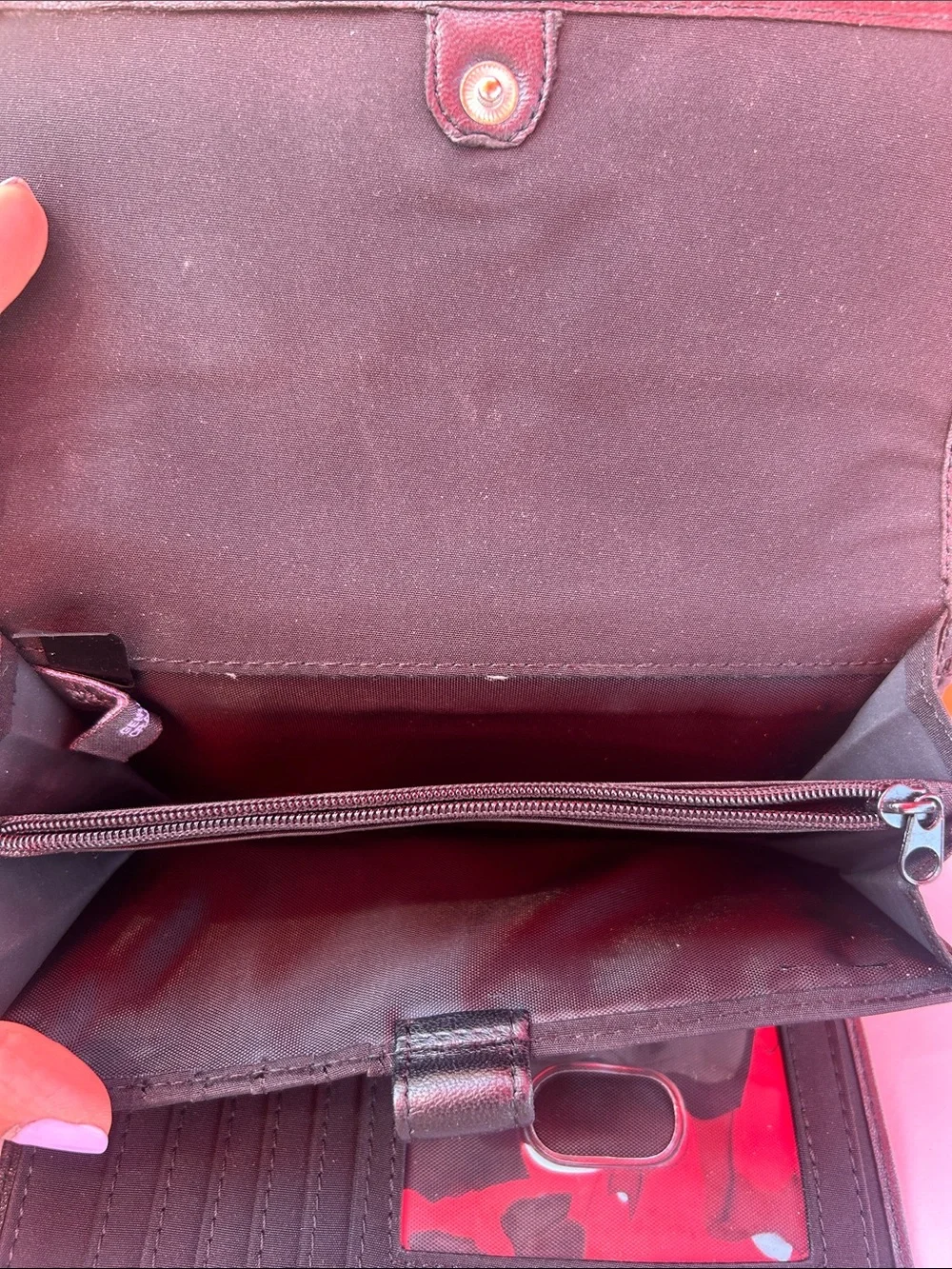 Wilsons Leather Burgundy Leather Trifold Wallet - Picture 6 of 8